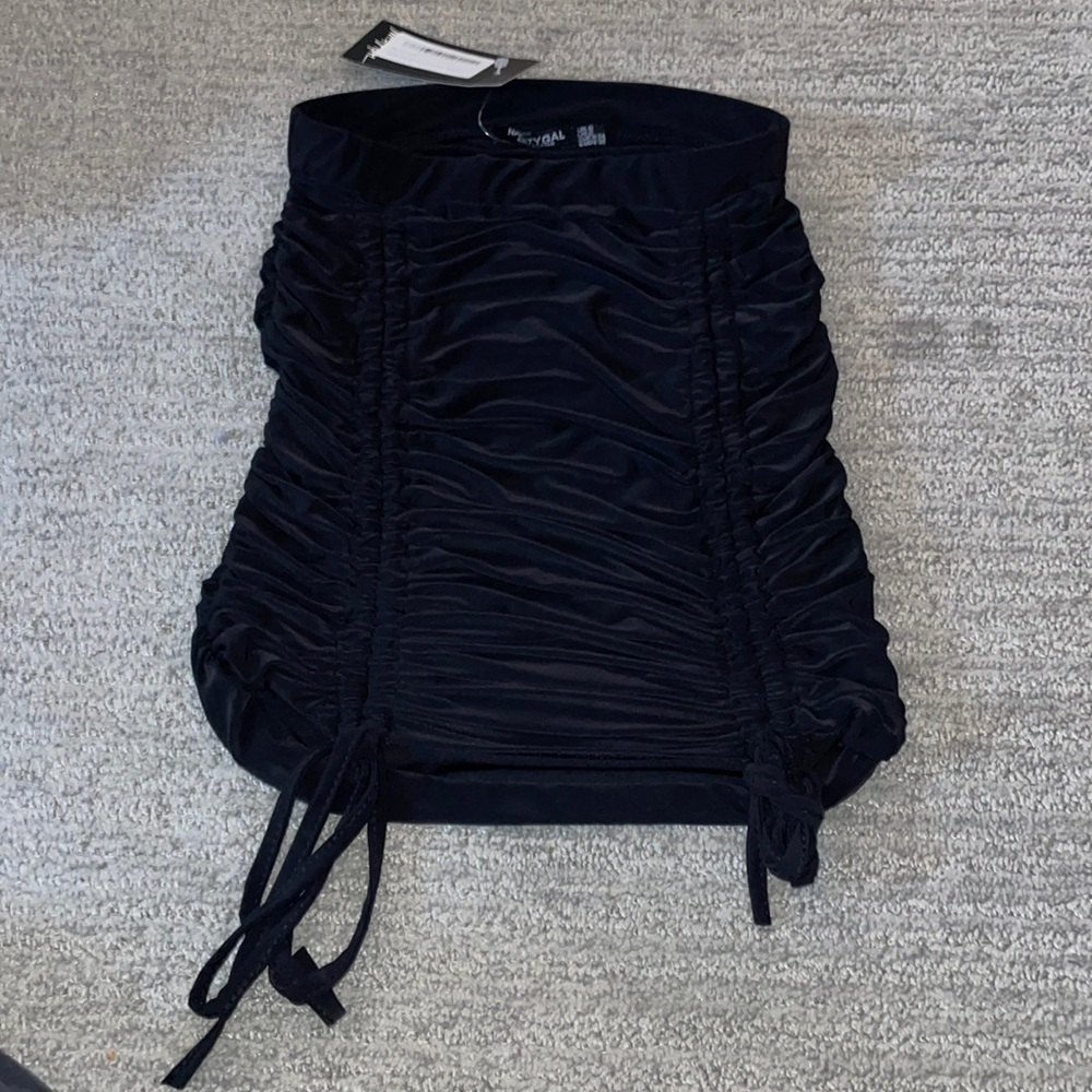 Nasty gal brand new scrunch mini skirt